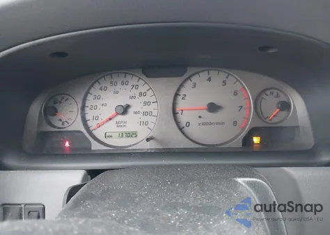 2001 Nissan Xterra Xe/Se из США, поврежденный, VIN 5N1ED28YX1C576450